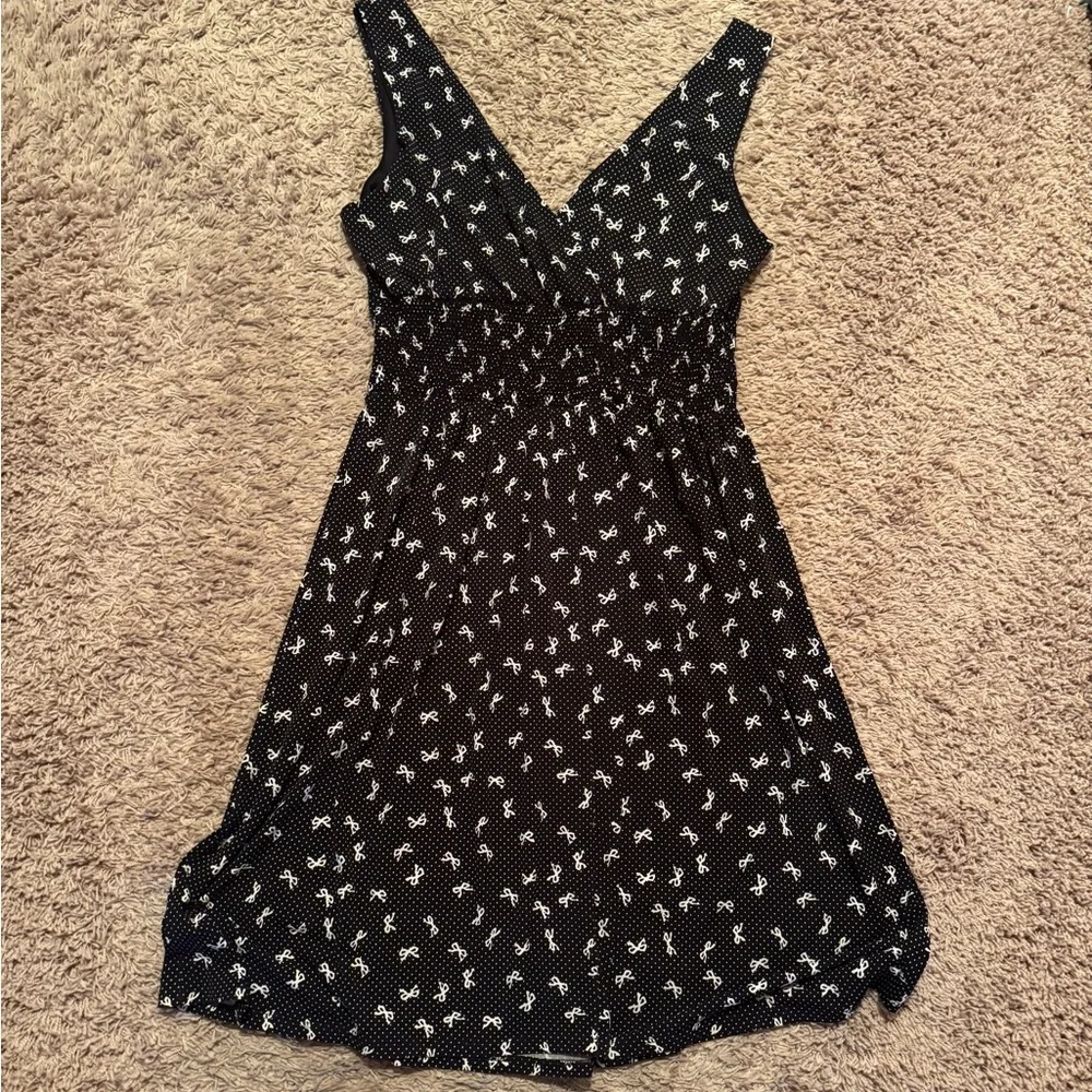 Maurices Sz XL Black and White Bow Patterned Midi Dress w/ elastic waist - Picture 6 of 7